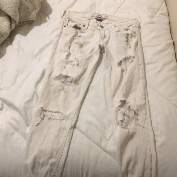 Women’s hollister size 1 distressed jeans - Picture 2 of 4